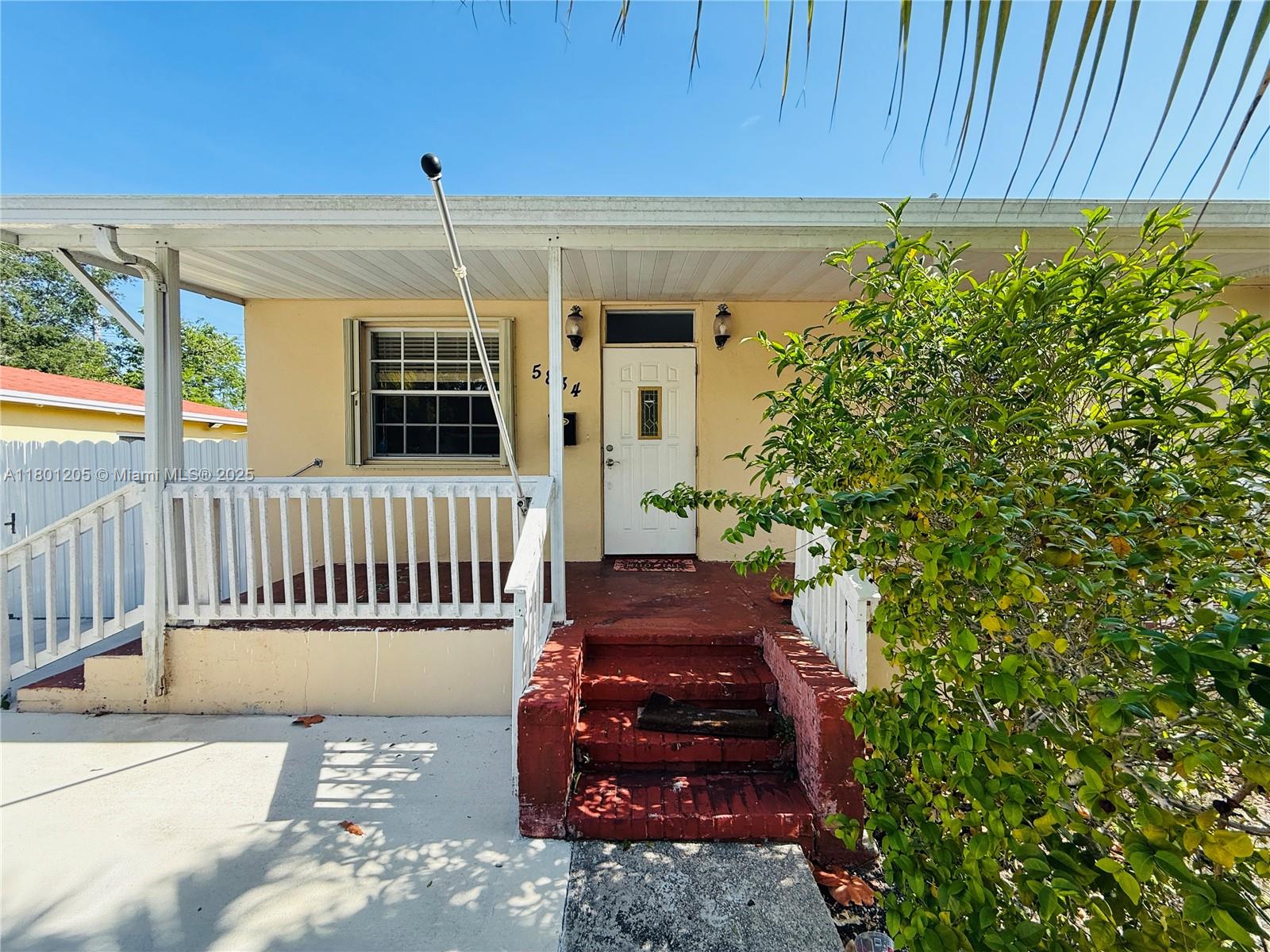 Property for Sale at 5834 Sw 66th St, South Miami, Miami-Dade County, Florida - Bedrooms: 3 
Bathrooms: 3  - $870,000