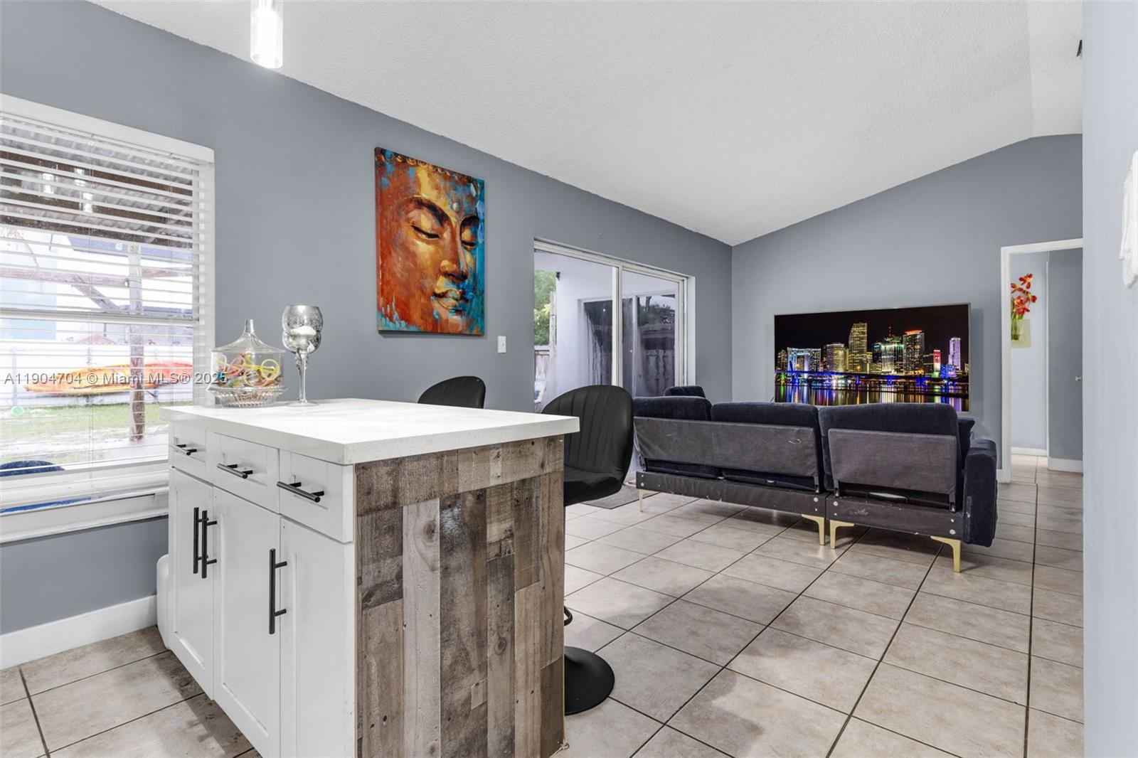 PRINCETONIAN BY THE PARK - Residential