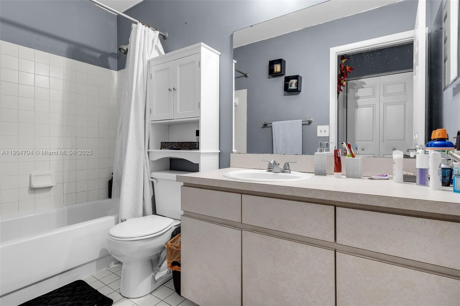 PRINCETONIAN BY THE PARK - Residential