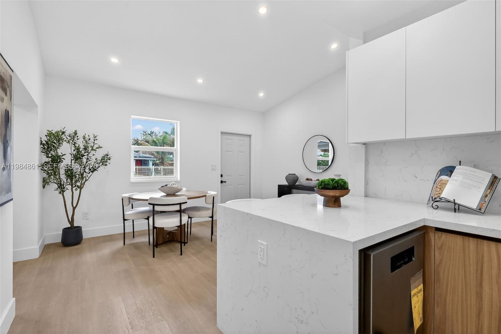 NORTH RIDGE - Residential