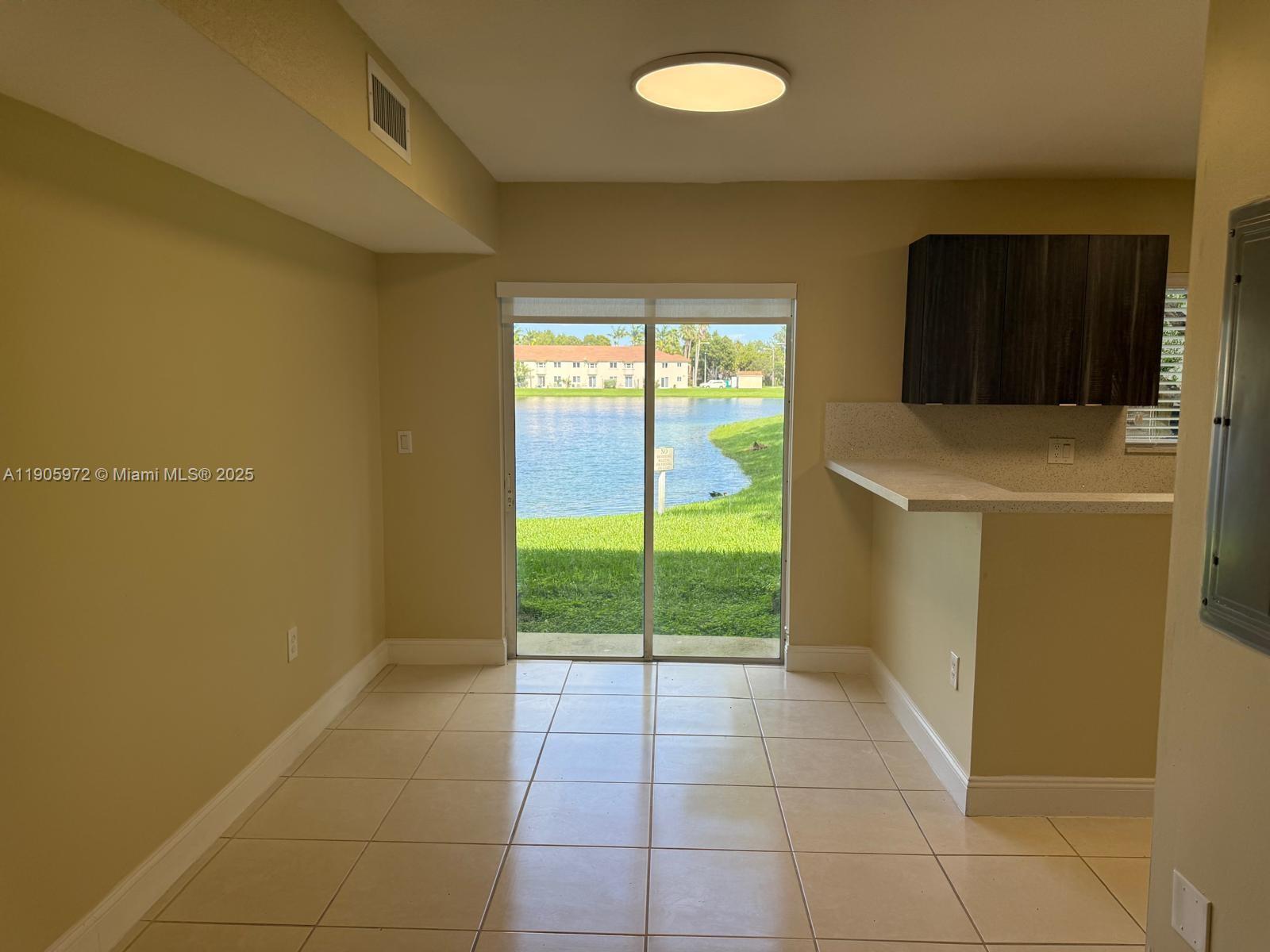 VENETIA GARDENS SOUTH CON - Residential Lease