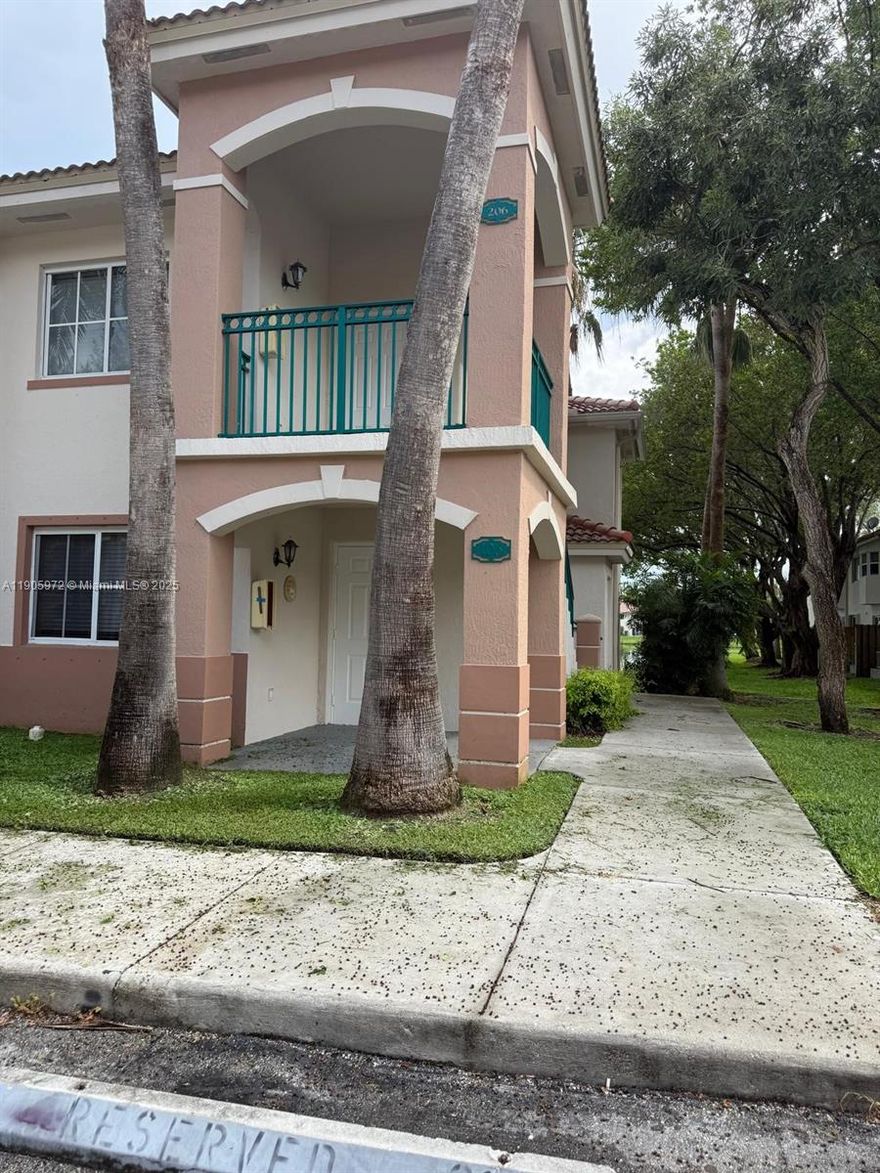 Move In Ready!! Beautifully updated 3-bedroom, 2-bath condo freshly painted throughout.  Featuring updated modern kitchen with stainless steel appliances and sleek quartz countertops. Bedrooms offer new laminate flooring and modern, updated bathrooms. Enjoy a bright and spacious living area with abundant natural light and serene lake views. Act quickly schedule your showing to your dream home with lake view.