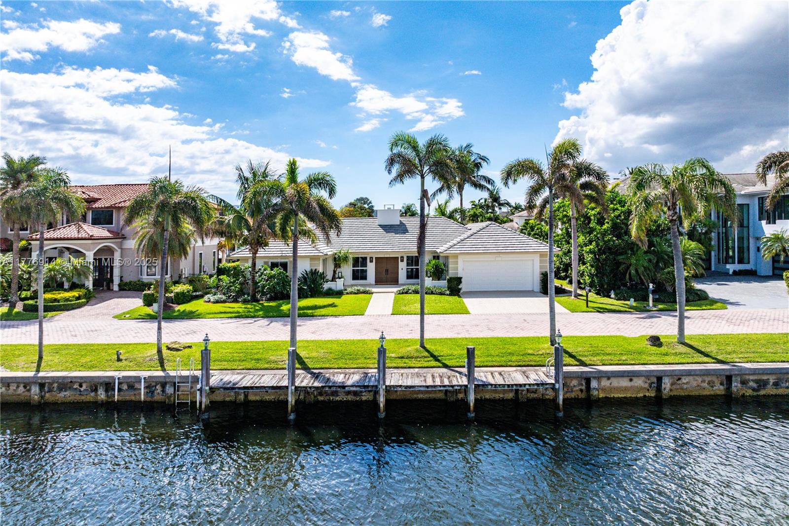 TROPIC ISLE 4TH SEC - Residential