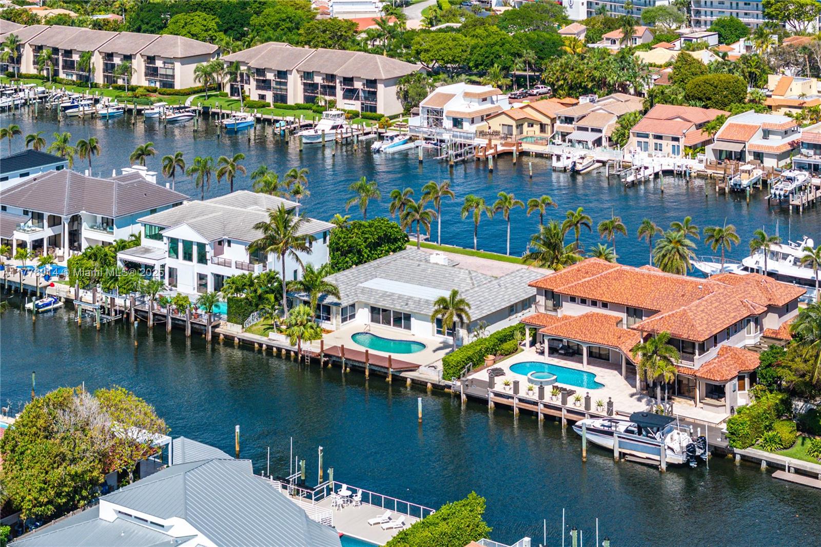 TROPIC ISLE 4TH SEC - Residential