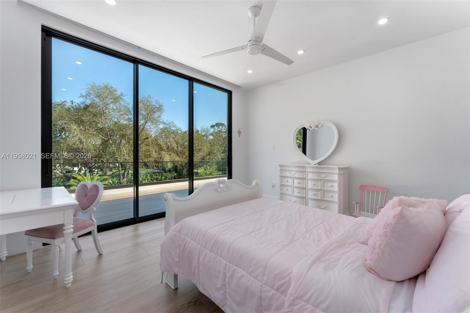 NUTMEG ESTATES - Residential