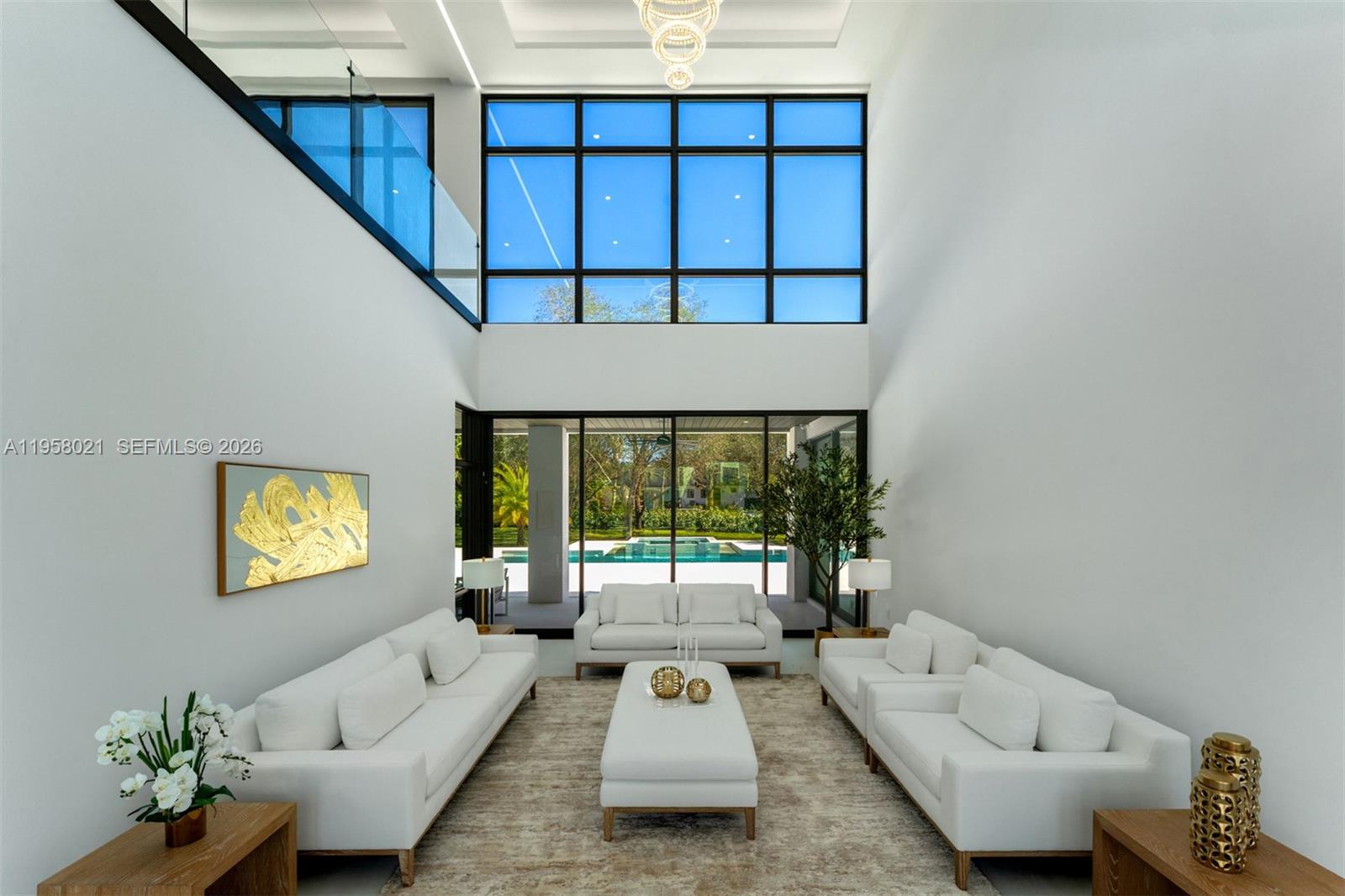 9525 SW 95th Ct, Miami, FL, 33176/$5,995,000 2 9525 SW 95th Ct