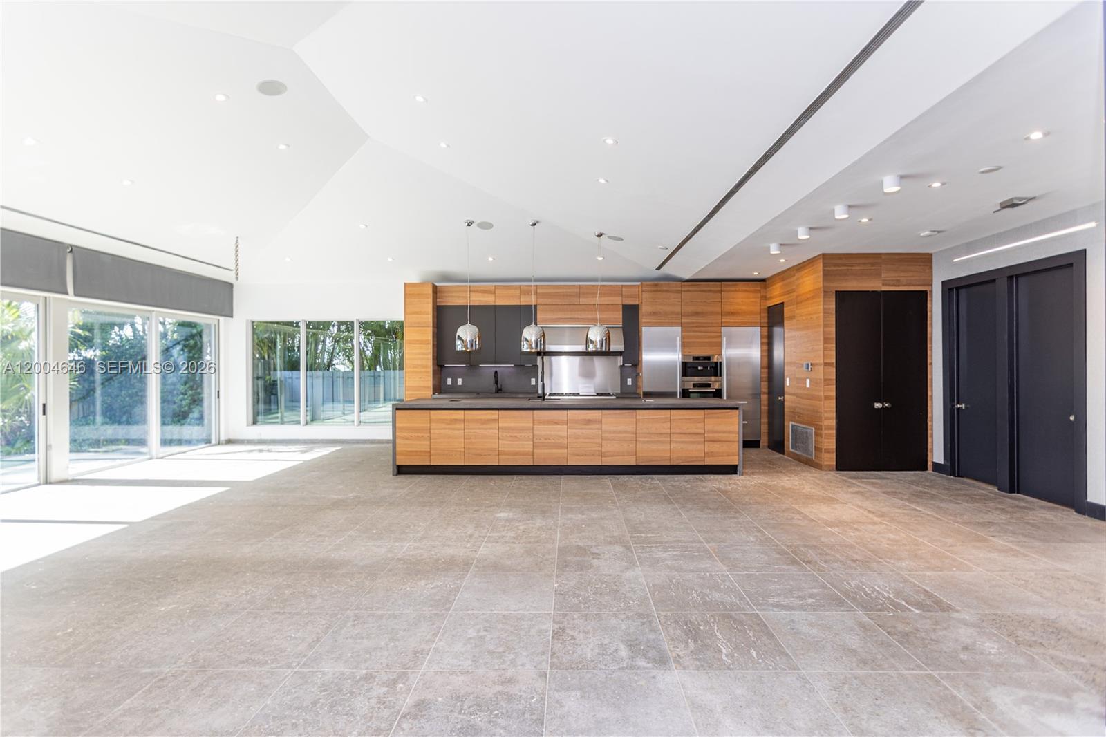 NORMANDY GOLF COURSE - Residential