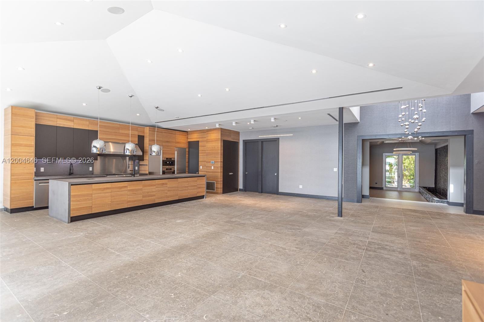 NORMANDY GOLF COURSE - Residential