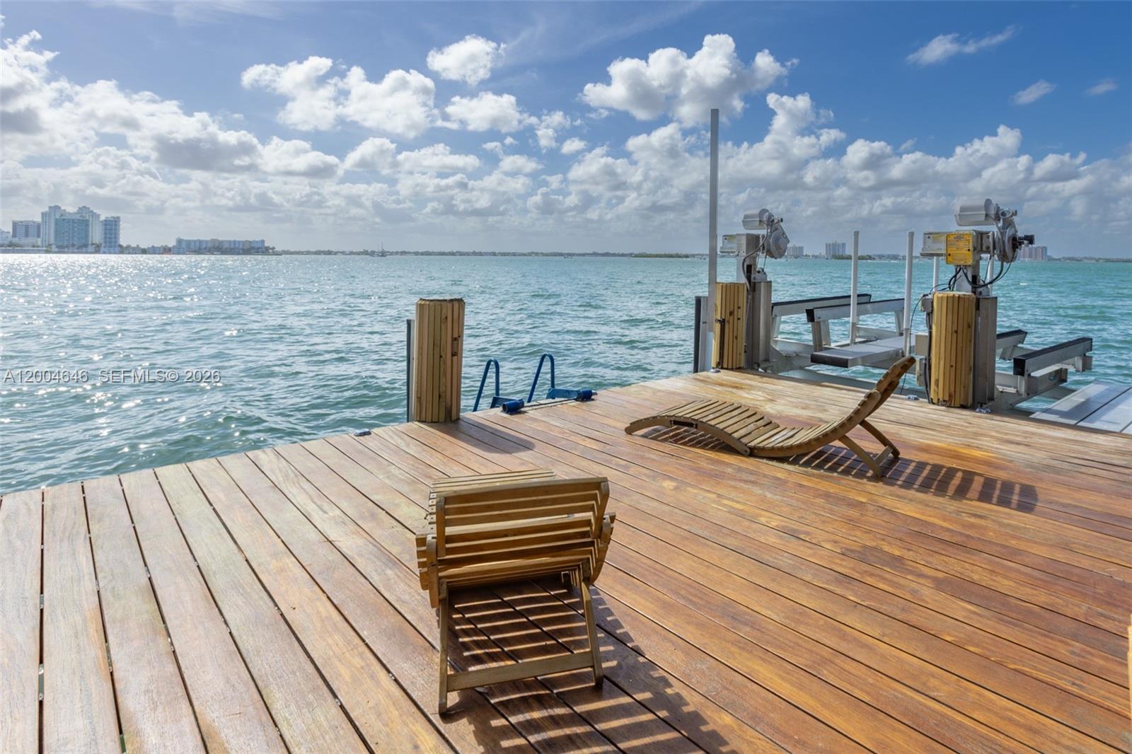 NORMANDY GOLF COURSE - Residential