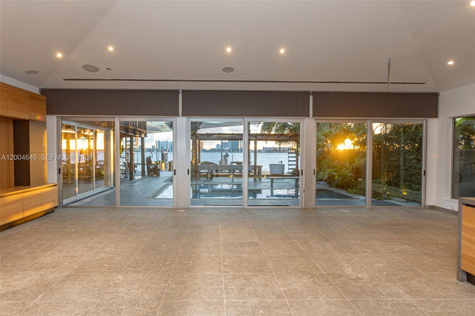 NORMANDY GOLF COURSE - Residential