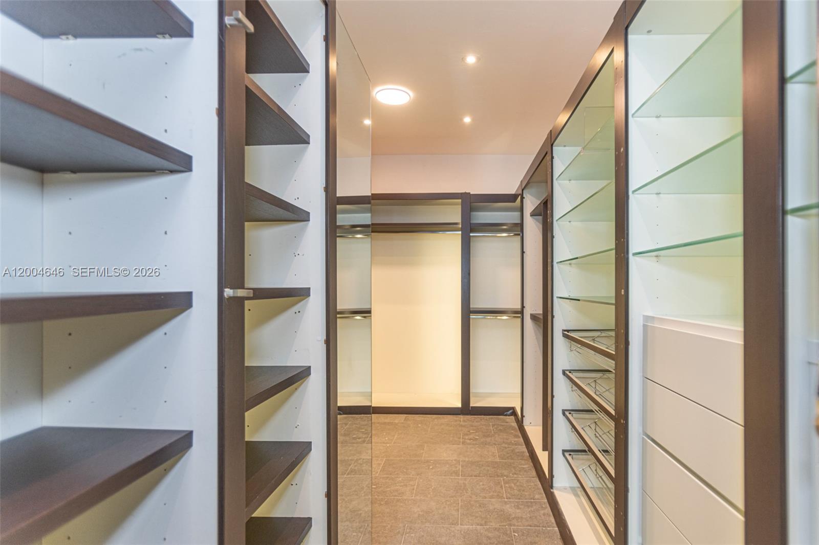 NORMANDY GOLF COURSE - Residential