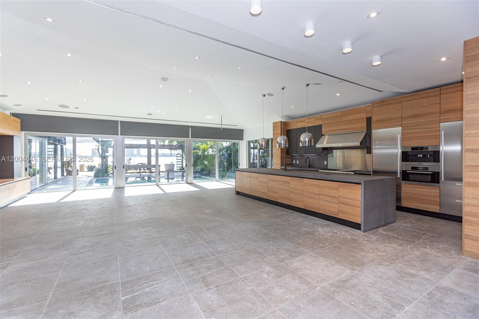 NORMANDY GOLF COURSE - Residential