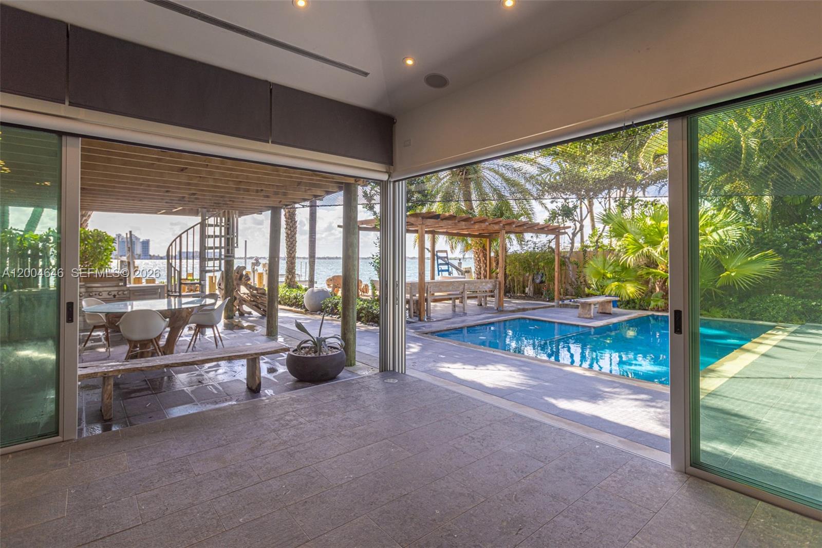 NORMANDY GOLF COURSE - Residential