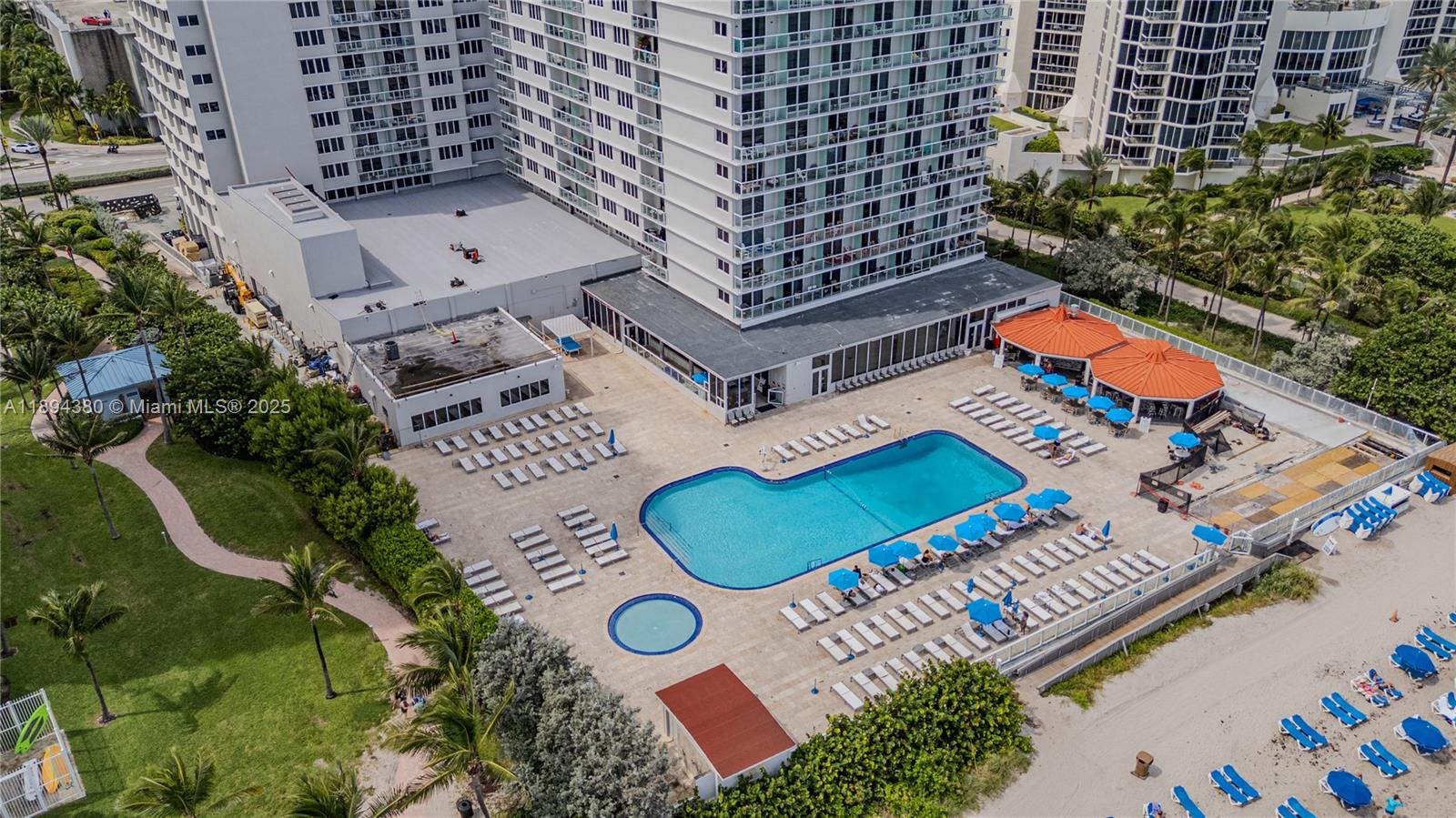 THE AVENTURA BEACH CLUB C - Residential Lease