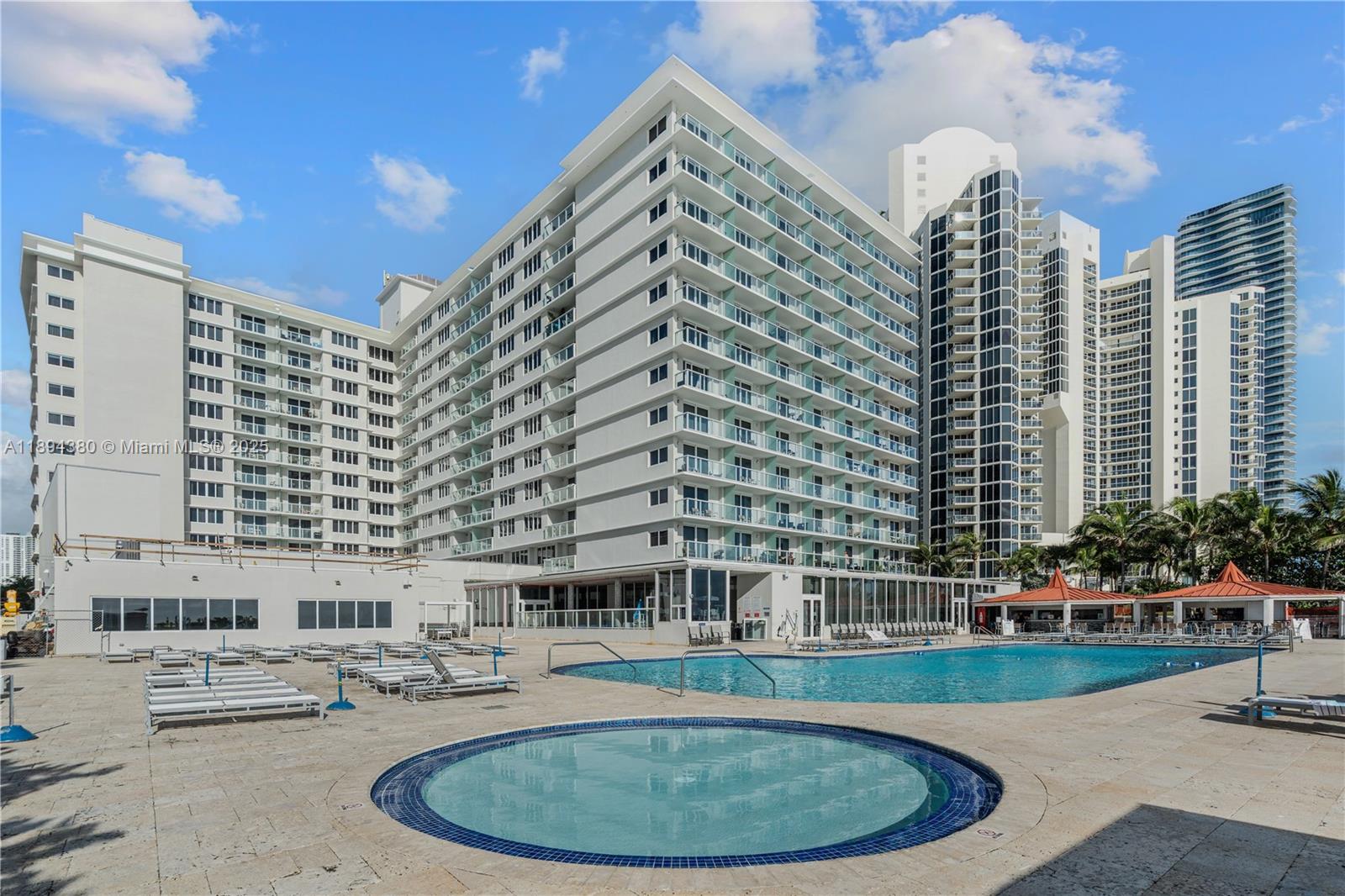 THE AVENTURA BEACH CLUB C - Residential Lease