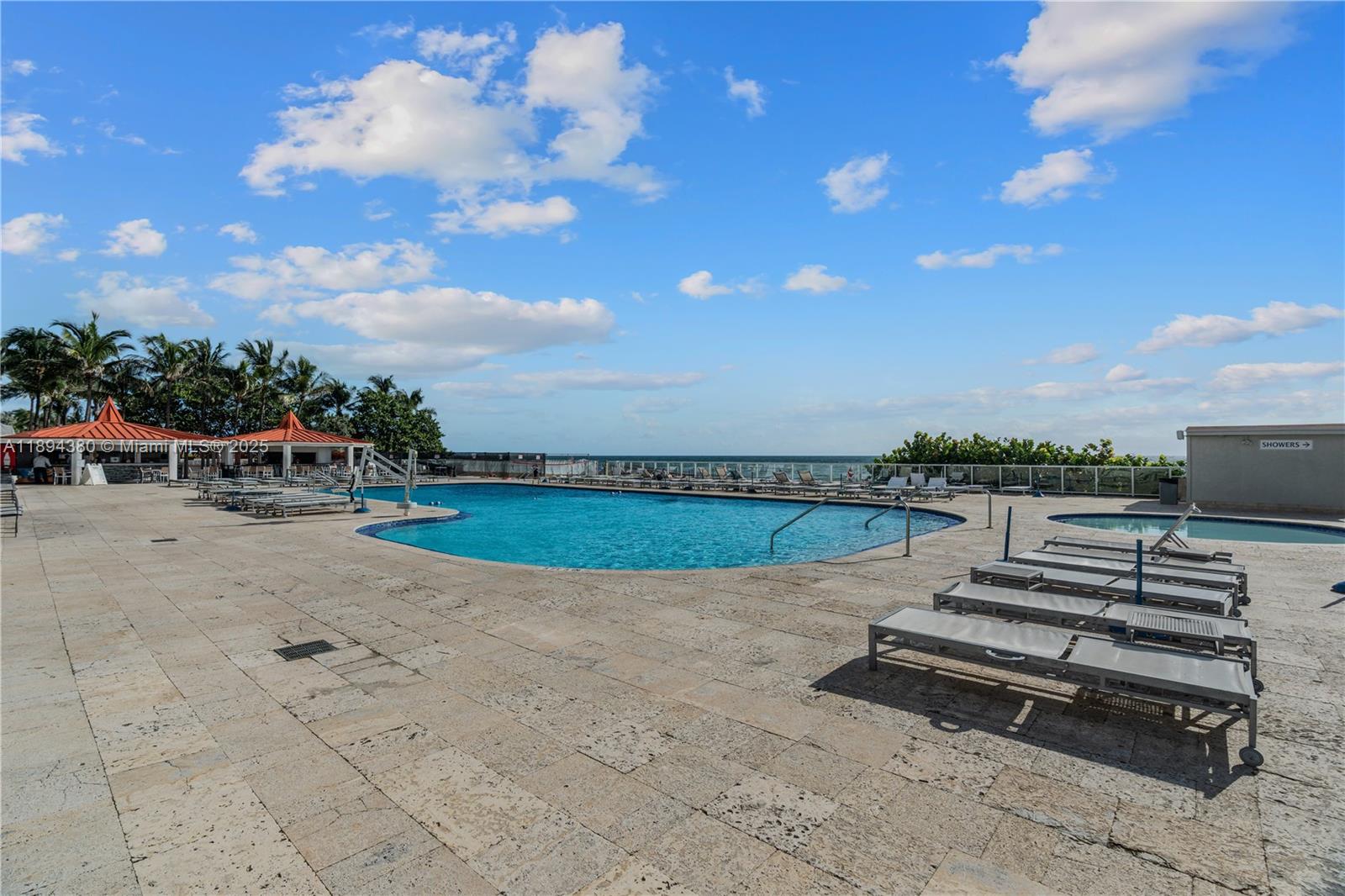 THE AVENTURA BEACH CLUB C - Residential Lease