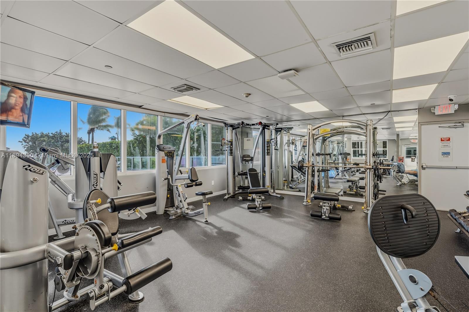 THE AVENTURA BEACH CLUB C - Residential Lease