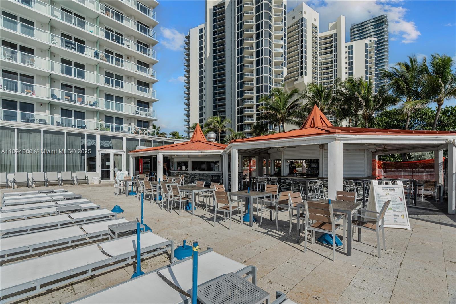 THE AVENTURA BEACH CLUB C - Residential Lease