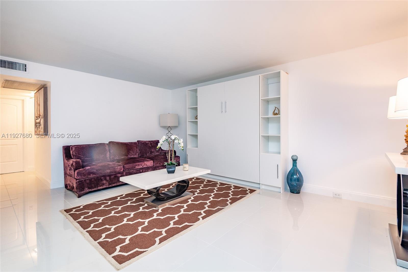 View photos, virtual tours, details... 1061 Exeter D 1061 D