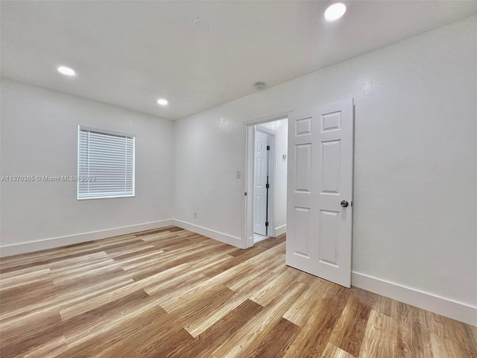 GRIFFING BISC PARK EST - Residential Lease