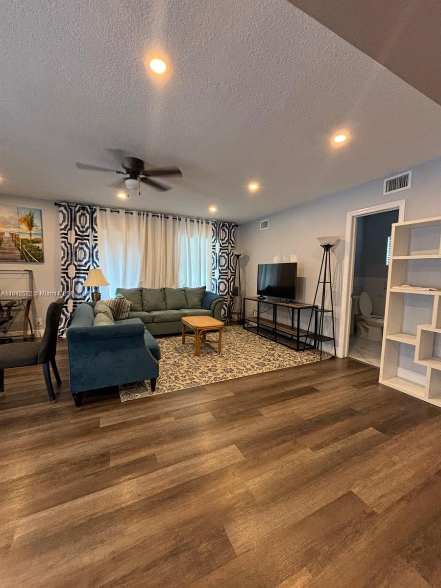Now available! Renovated 2BR/1BA in a quiet triplex in the heart of Fort Lauderdale. Features include wood-look vinyl flooring, an updated kitchen with stainless steel appliances, and a modern bathroom with porcelain tile and a glass-enclosed shower. Spacious living area with recessed lighting, central A/C, and natural light throughout. Unit 1 just rented—Unit 3 won’t last long! Minutes from Wilton Manors, Flagler Village, and downtown.