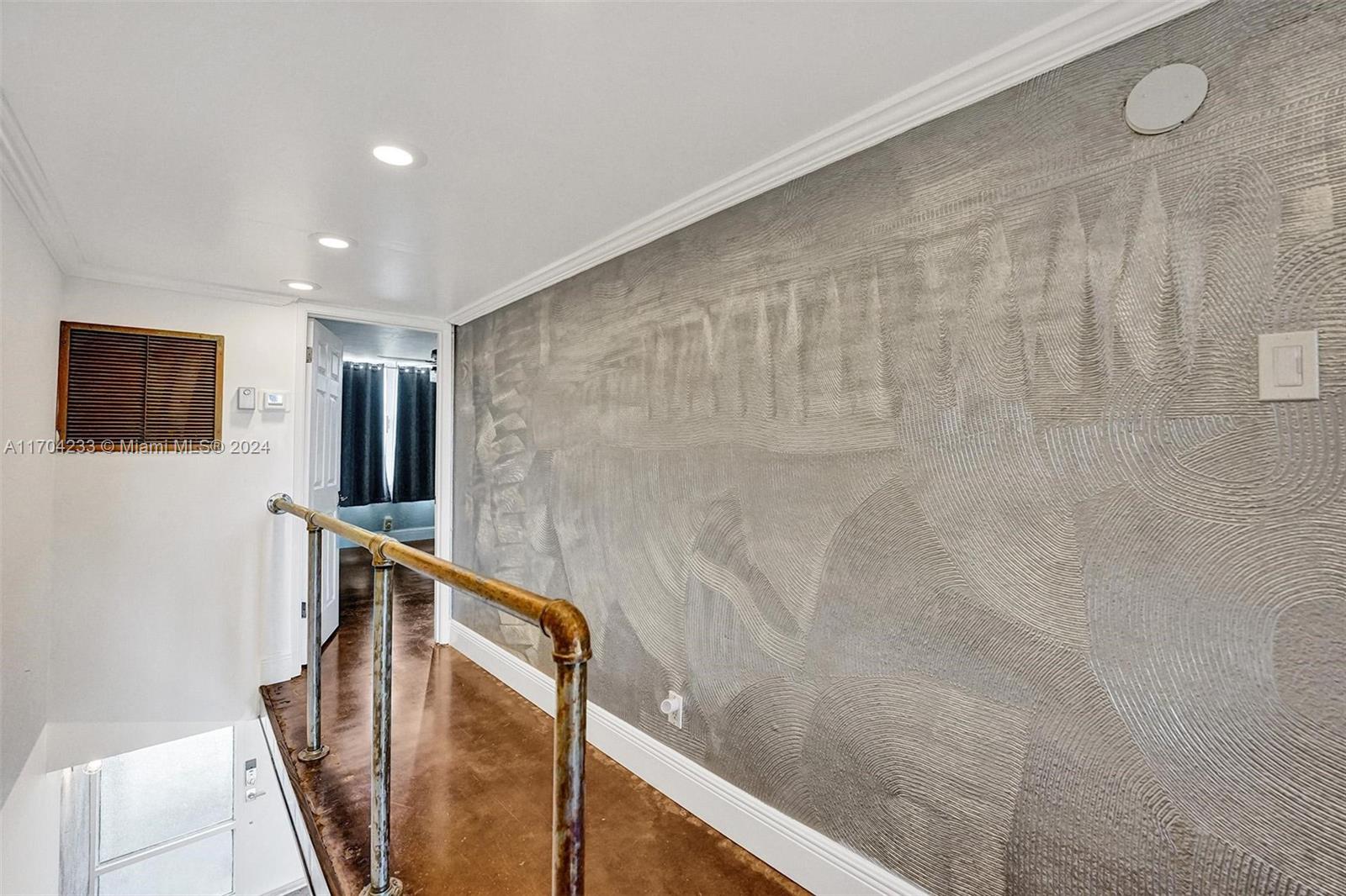 POINTE CONDO - Residential Lease
