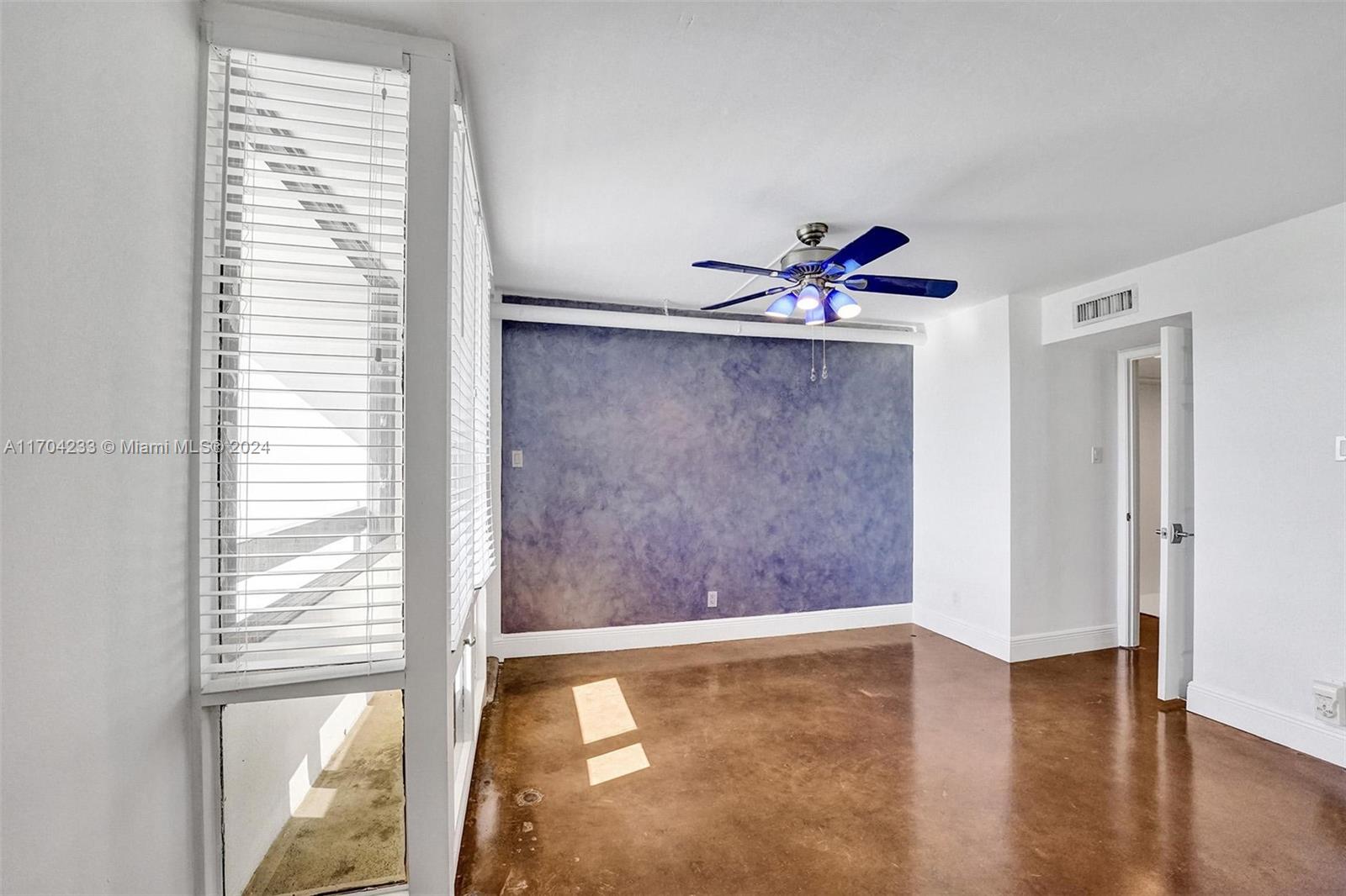 POINTE CONDO - Residential Lease