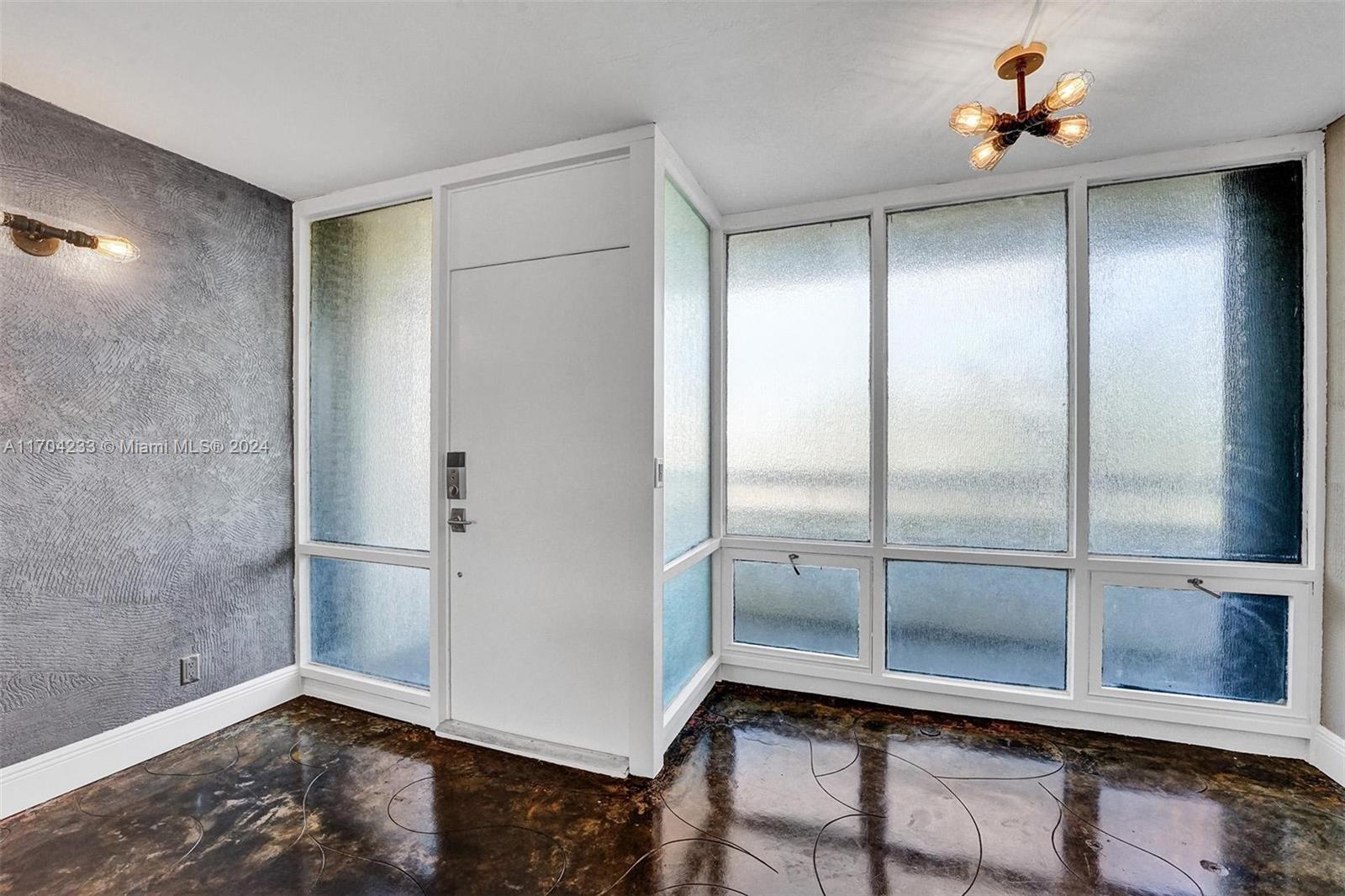 POINTE CONDO - Residential Lease
