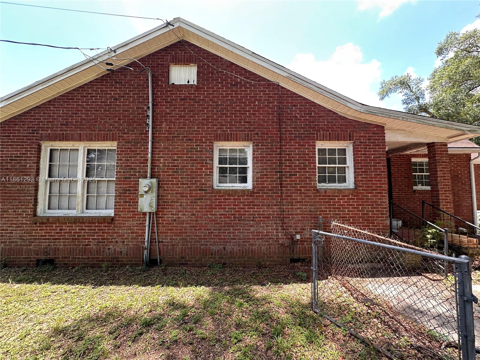 123 N M st.