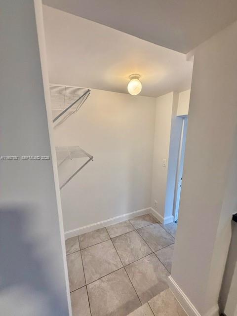 BROWARD GARDENS - Residential Lease