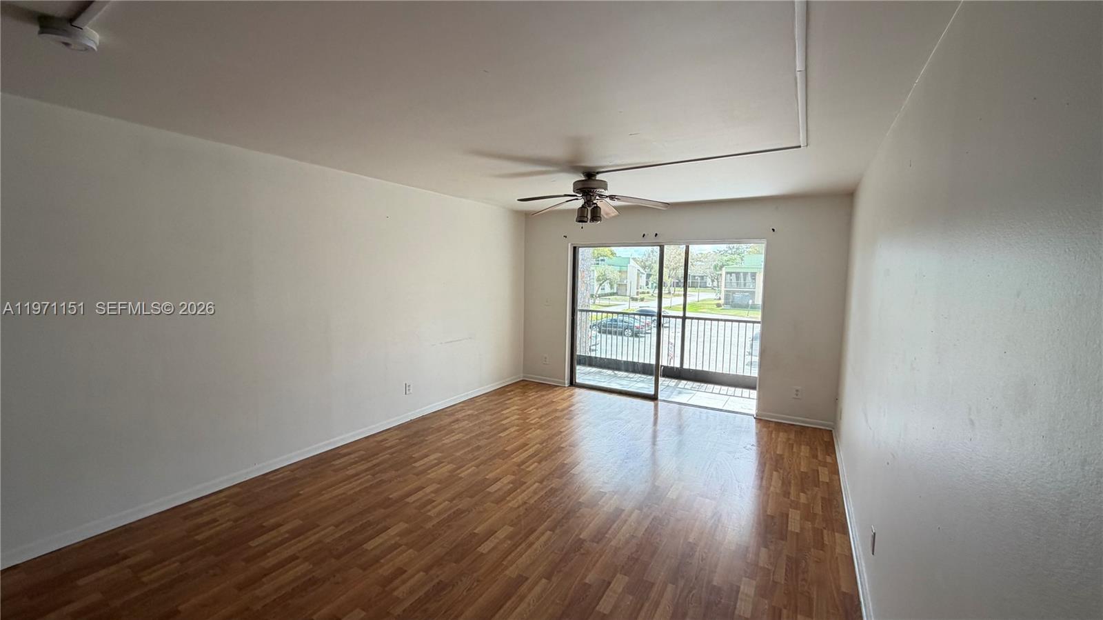 RAMBLEWOOD EAST CONDO - Residential