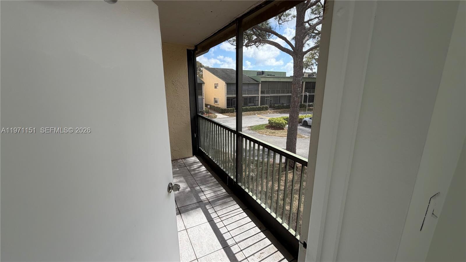 RAMBLEWOOD EAST CONDO - Residential