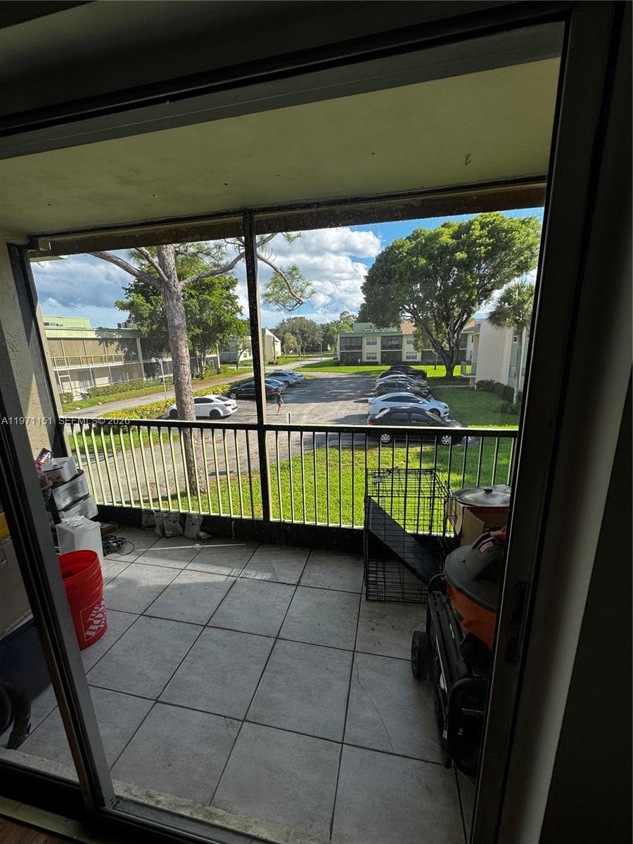 4276 NW 89th Ave 204