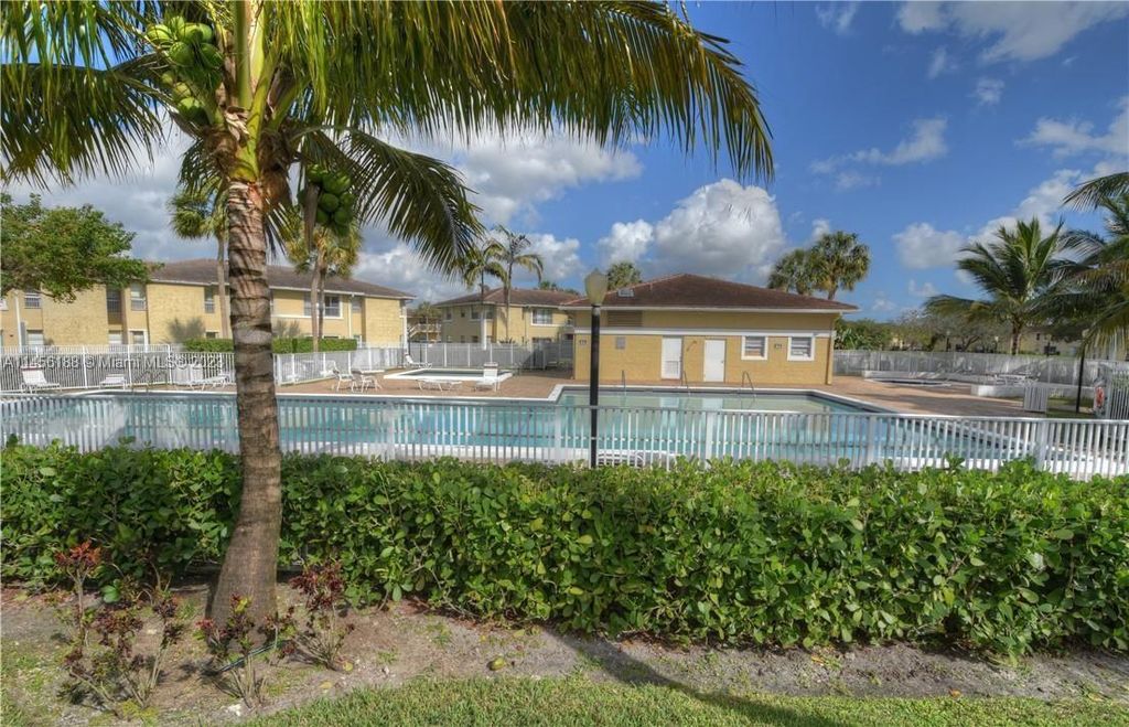 Photo of 10124 Twin Lakes Dr #11-D, Coral Springs, FL 33071 (MLS # A11456188)