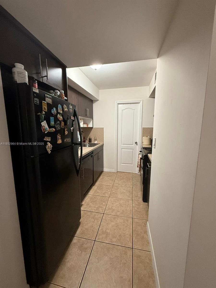 13 S Royal Poinciana Blvd 7