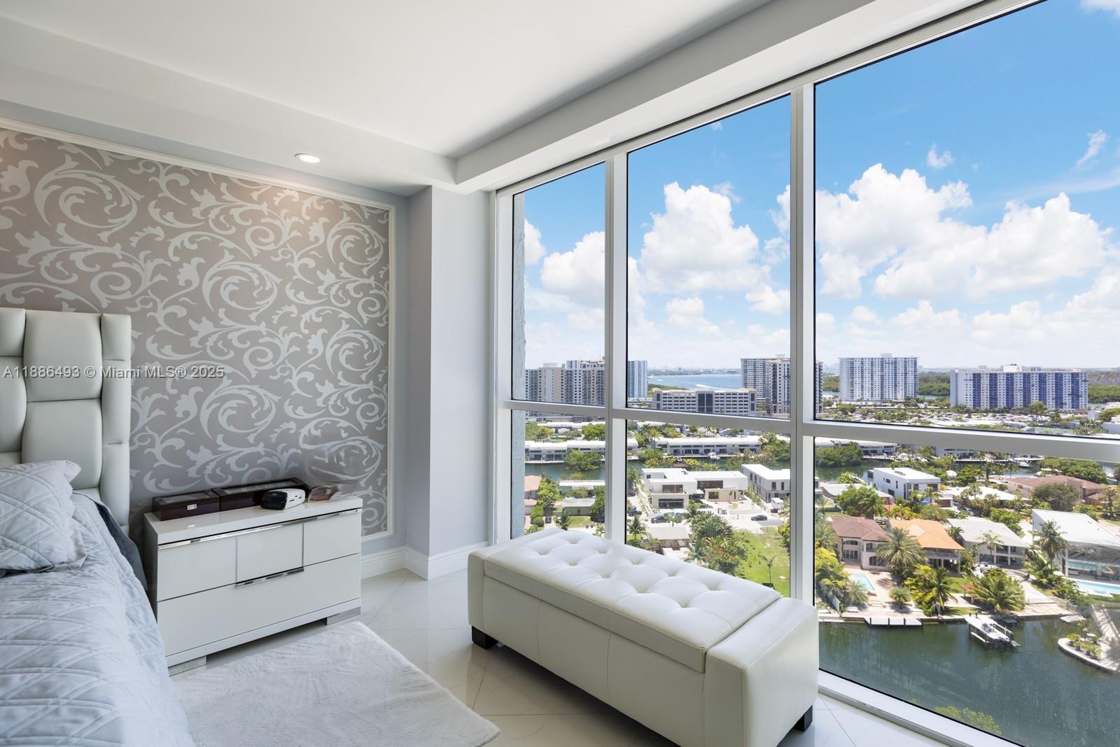 OCEANIA IV CONDO - Residential