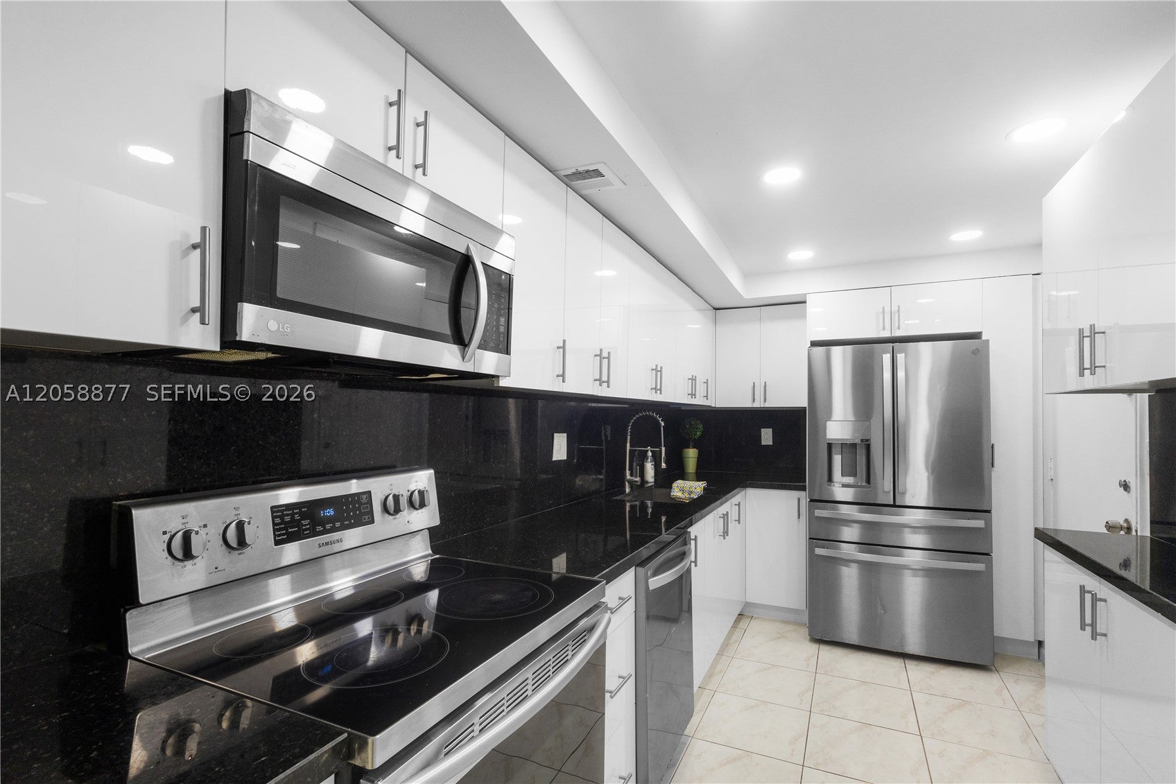 1849 S Ocean Dr 407, Hallandale Beach FL 33009