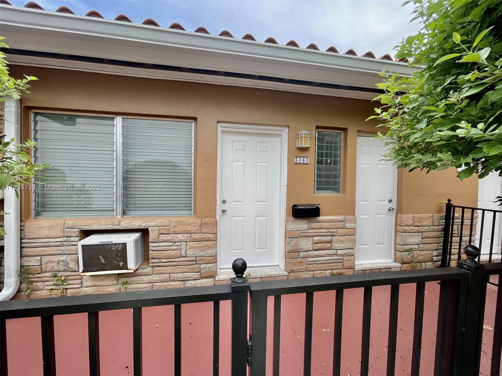3060 SW 1st St 3060