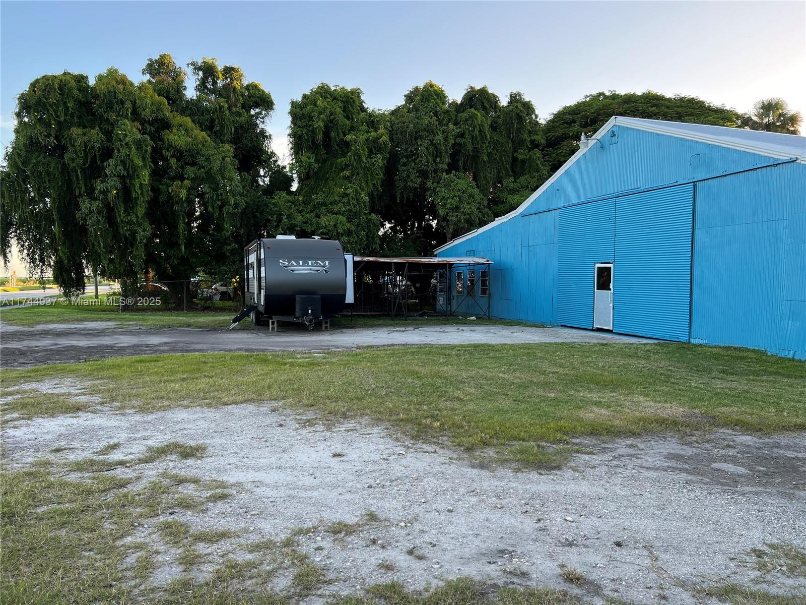 Prime Light Industrial Investment Opportunity – Cash Flowing Property Near Major Highways! -Sale include 2 Warehouses
Located near 12181 Evergreens, Canal Point, FL – Large Buildings, industrial building sits on 1.7 acres of land, offering incredible flexibility for an owner-occupant or an investor seeking strong cash flow.
Income-Producing – Currently cash-flowing with great potential for expansion
Versatile Use – Ideal for manufacturing, storage, distribution, and more
Strategic Location – Near Highway 441 & minutes from U.S. Highway 27 for easy logistics
Ample Land – Large lot provides room for parking, equipment, or future expansion
Industrial Zoning – Flexible zoning allows for multiple business opportunities
Growing demand for industrial space in the area.