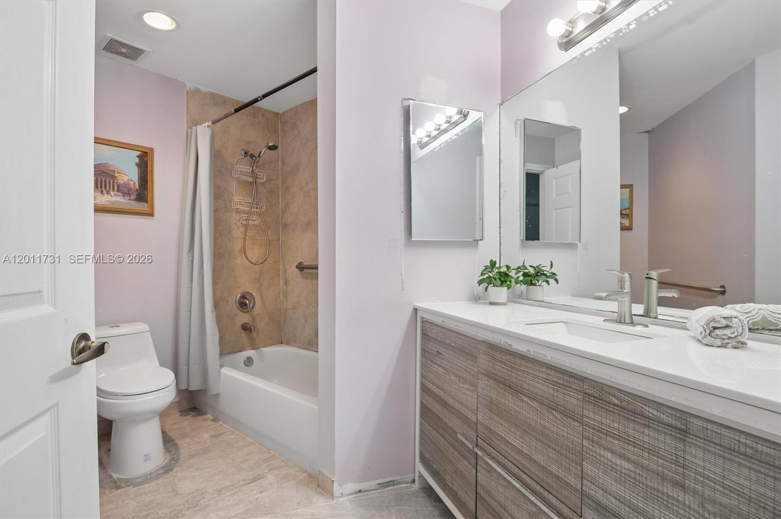 Edgewood Townhomes - Residential