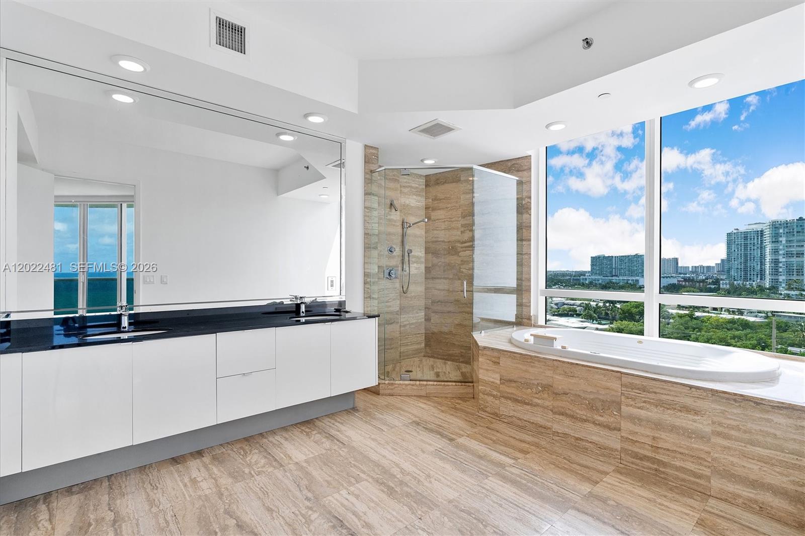 TDR TOWER II CONDO - Residential