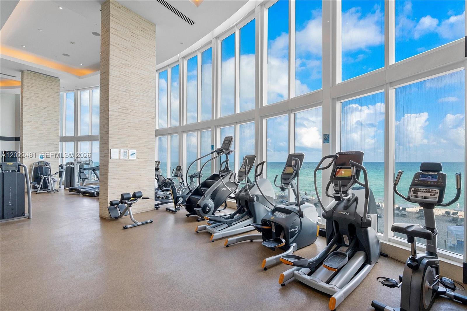 TDR TOWER II CONDO - Residential