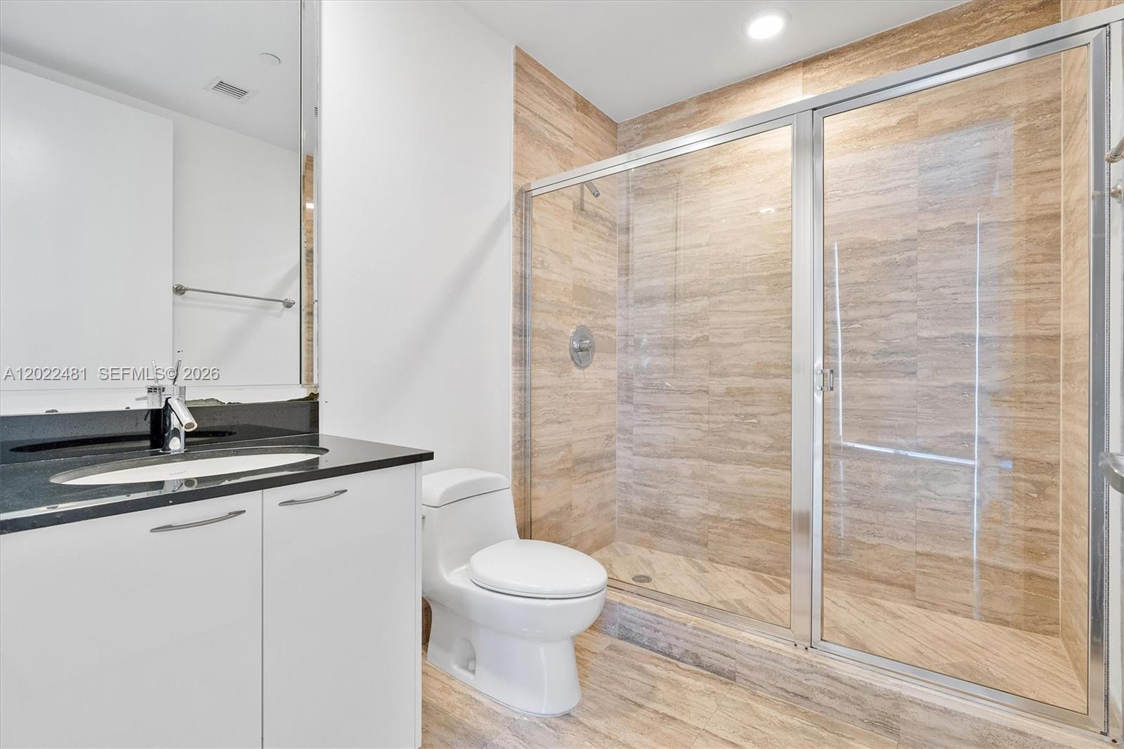 TDR TOWER II CONDO - Residential