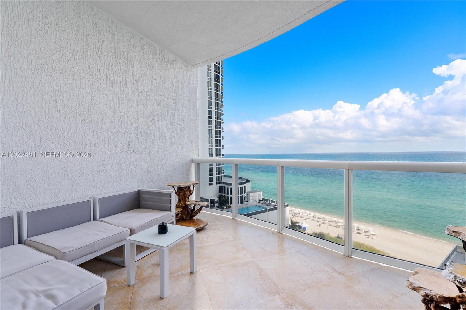 TDR TOWER II CONDO - Residential