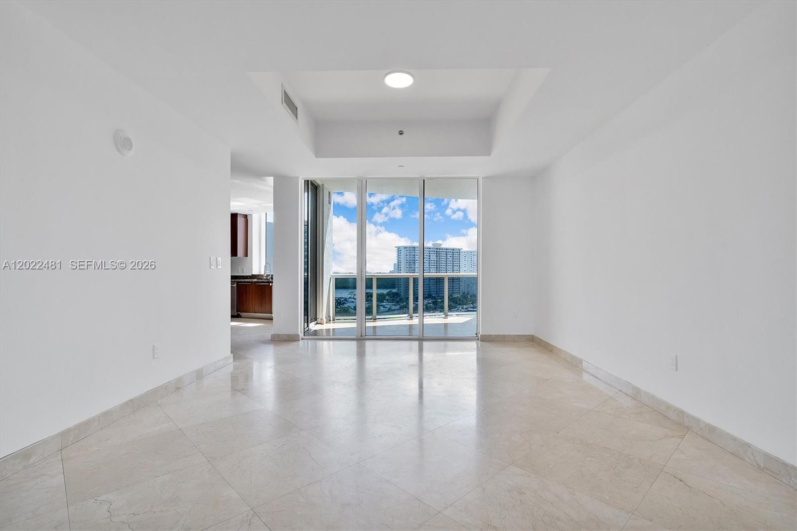 TDR TOWER II CONDO - Residential