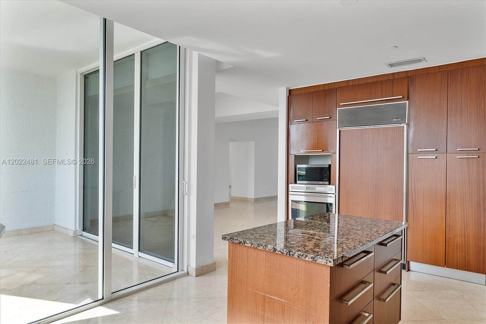TDR TOWER II CONDO - Residential