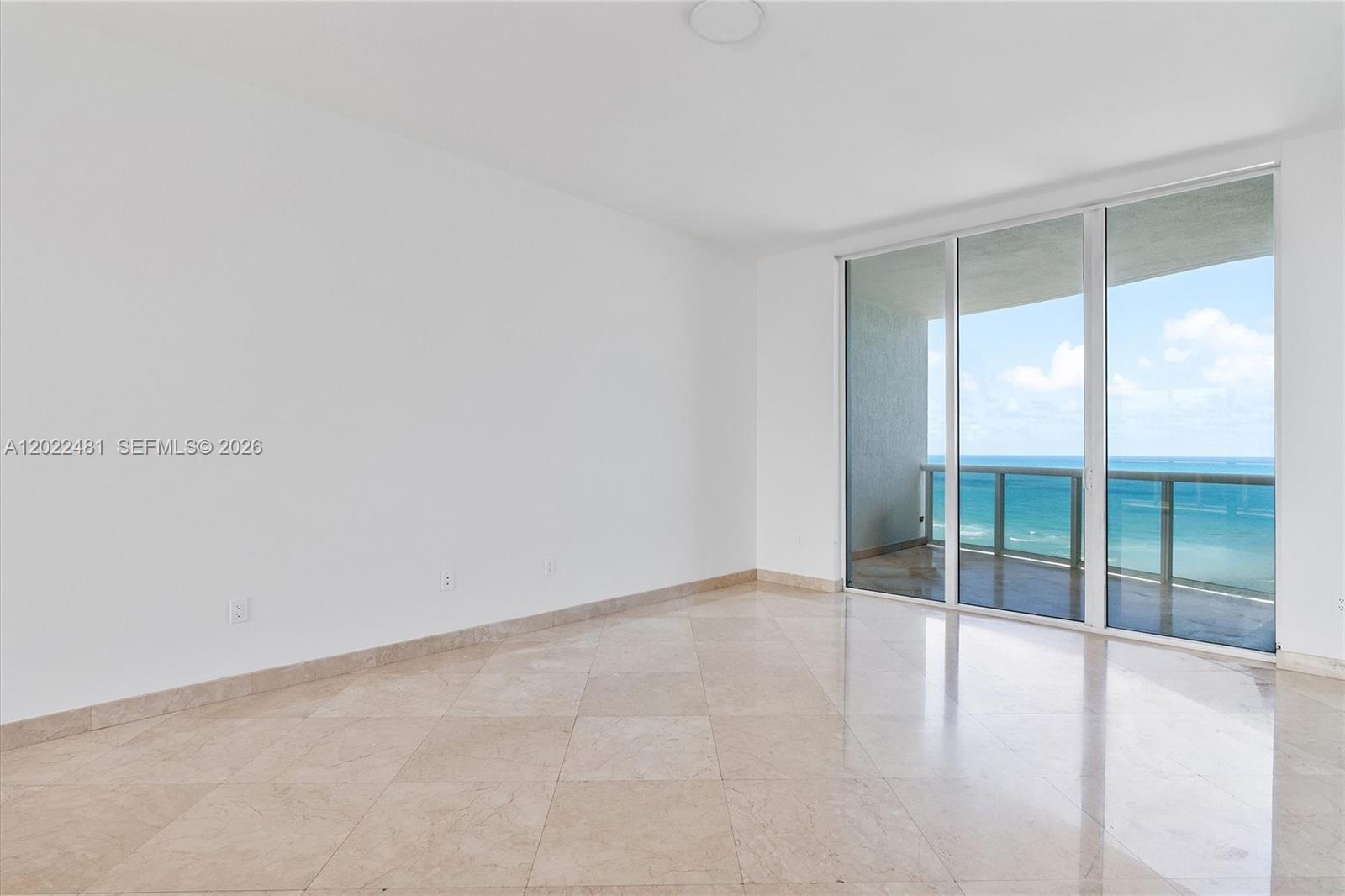 TDR TOWER II CONDO - Residential