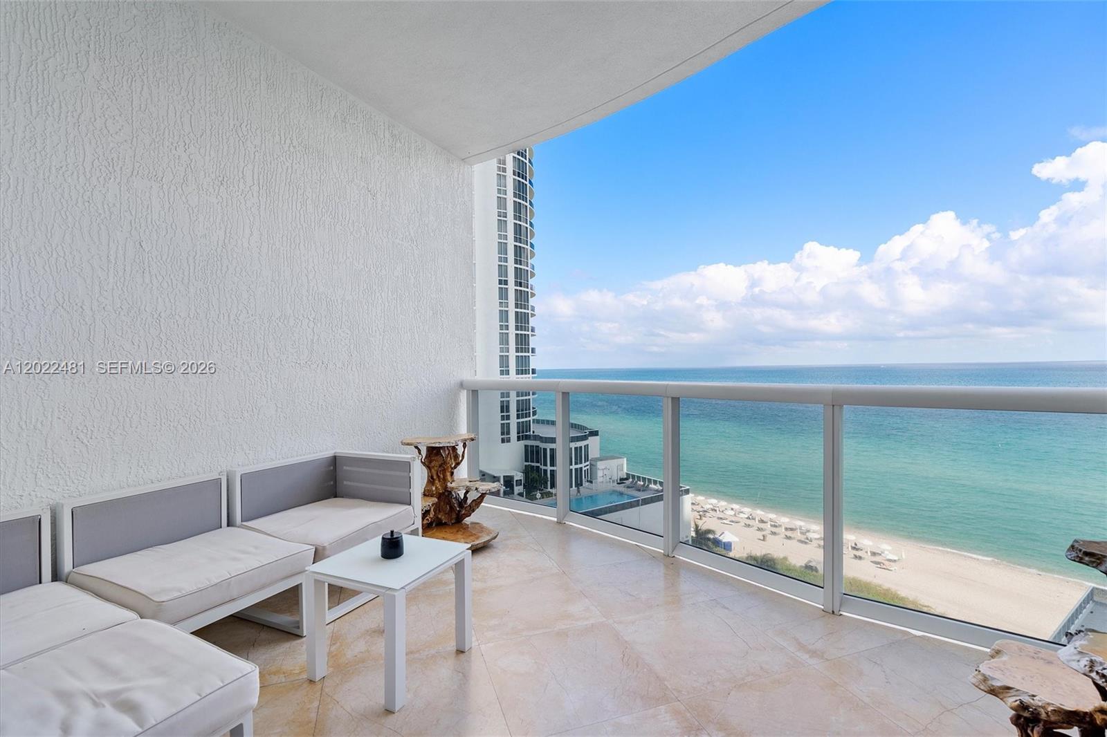 TDR TOWER II CONDO - Residential