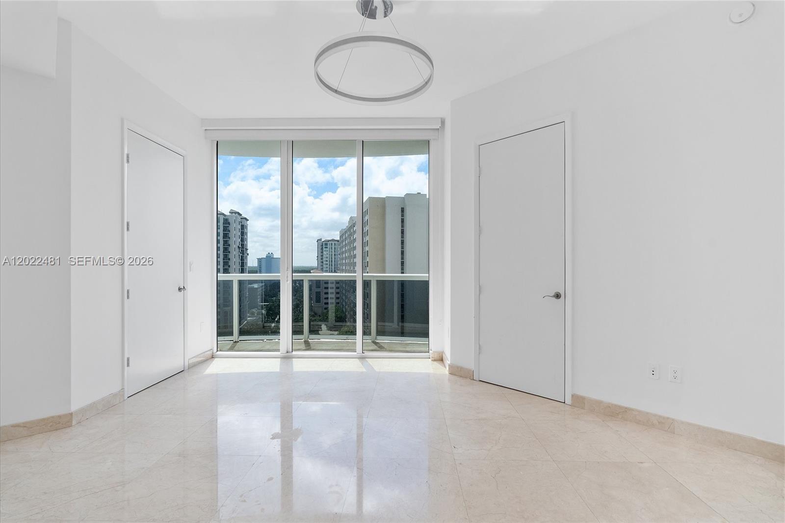 TDR TOWER II CONDO - Residential