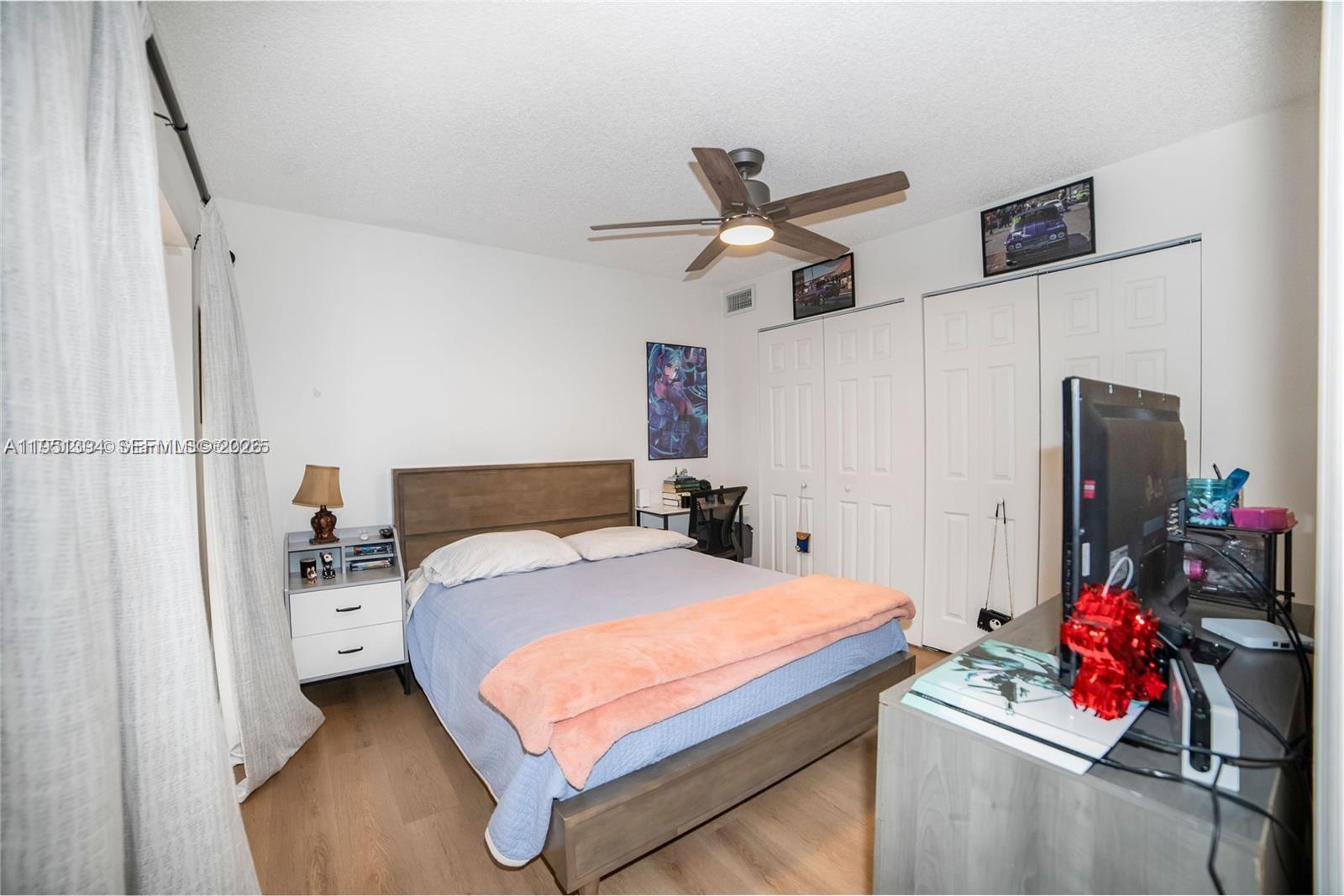 PINE ISLAND RIDGE SECTION - Residential